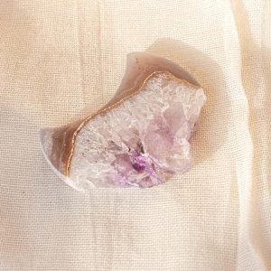 Agate with Amethyst Moon